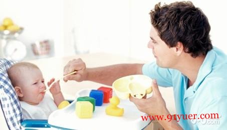 Ӥ�׶�ר�ҽ���������ѧι��Ӥ�� Ӥ��ι�����̷ۺ͹�֭